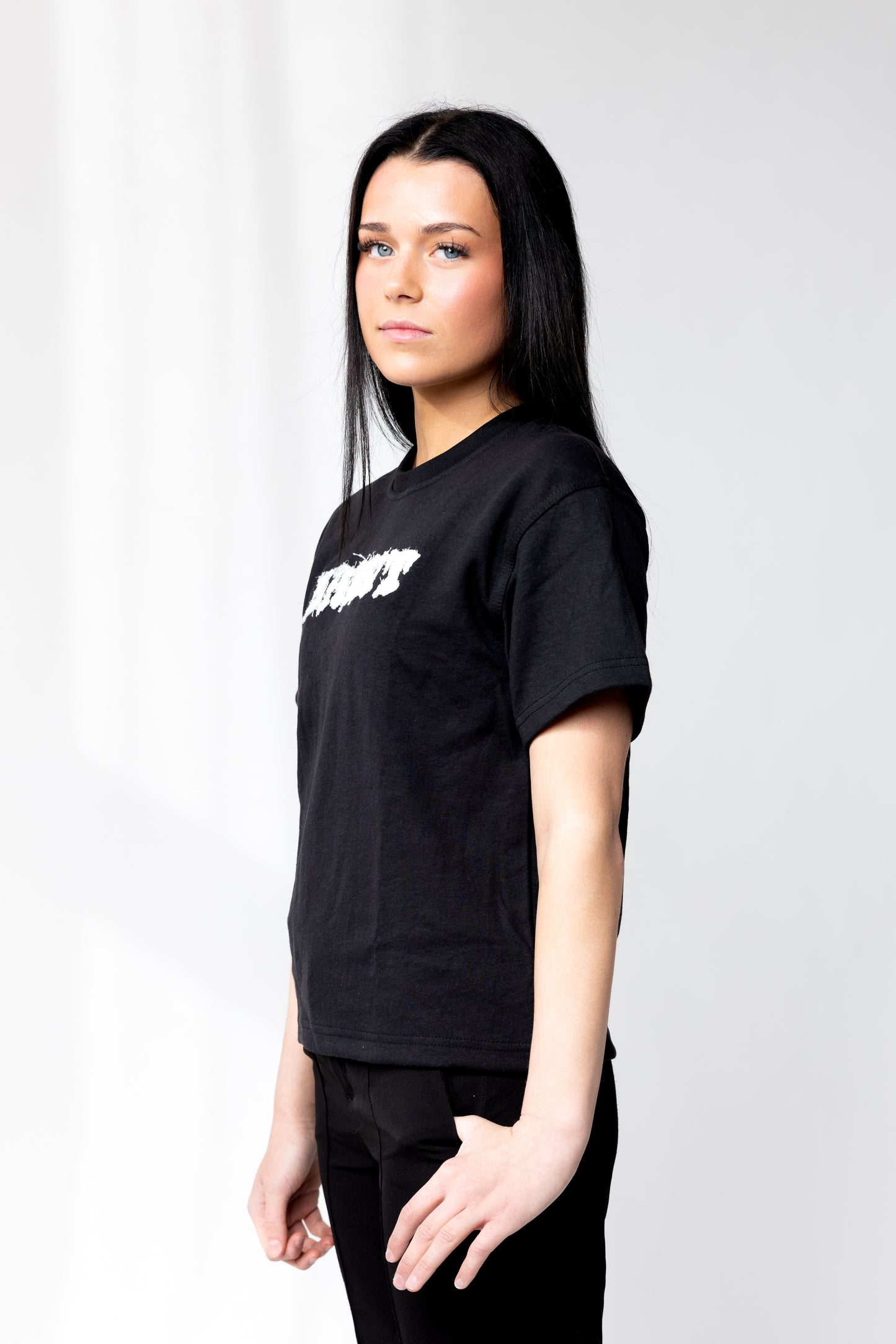 BLACK CROPPED T-SHIRT